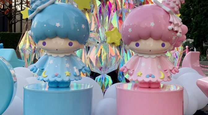 キキとララのクリスマスツリー2020